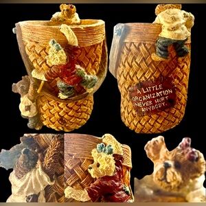 BOYDS COLLECTION “Scribble, Doodle, & Jot...Keepin’ It Together” Pencil Holder